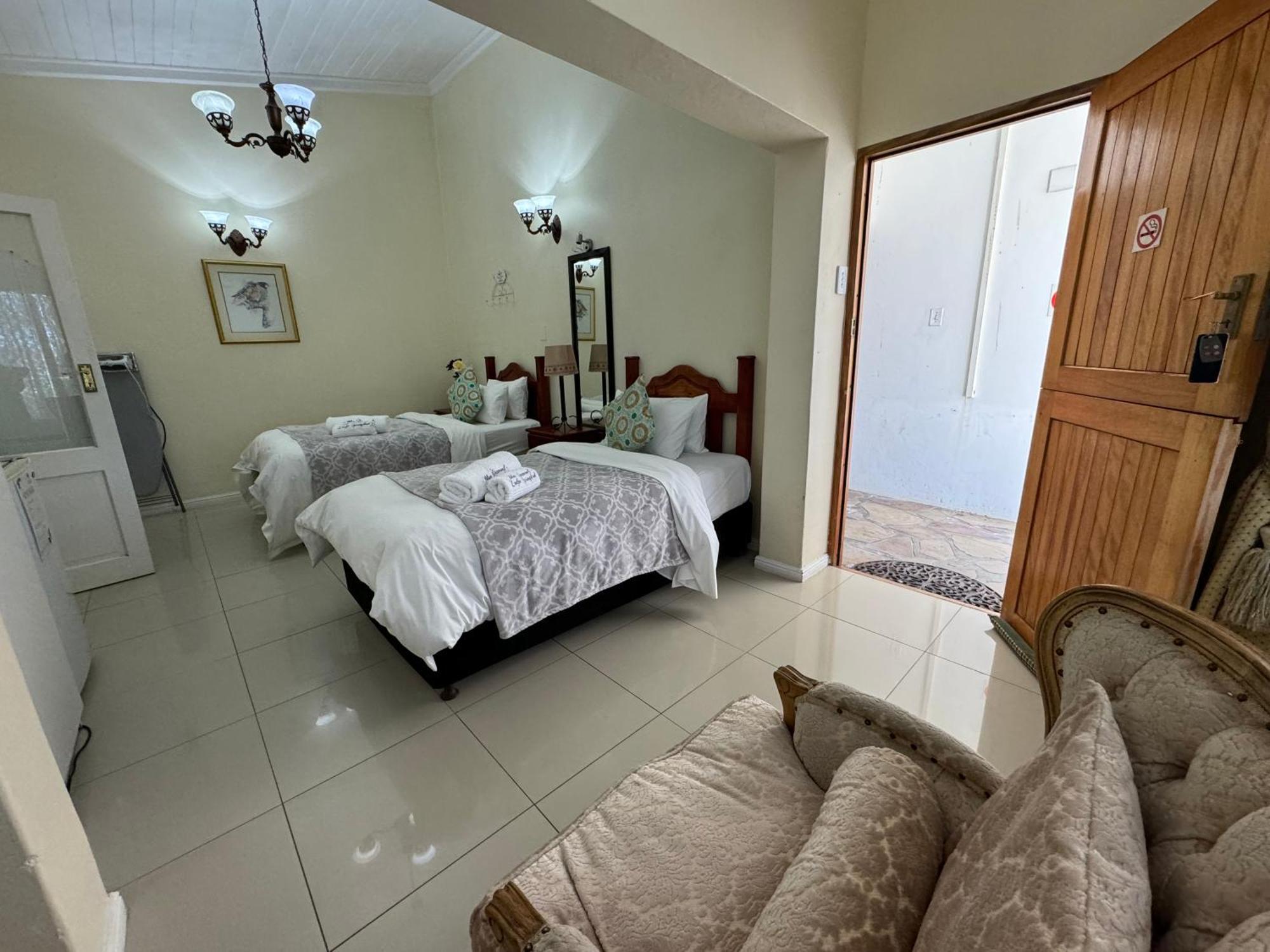 Blue Diamond Lodge & Spa Springbok Luaran gambar